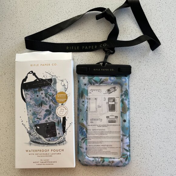 Rifle Paper Company/Case-Mate NWT Waterproof Phone Pouch, Garden Party Blue - Picture 3 of 8